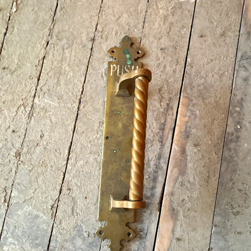Antique style brass twist pull - style,