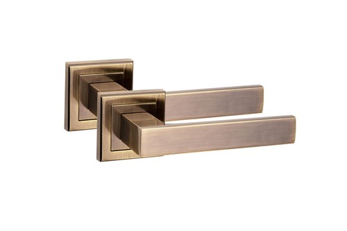 Pair door handles delta - pair,