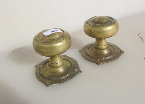 Victorian brass door - victorian, knobs