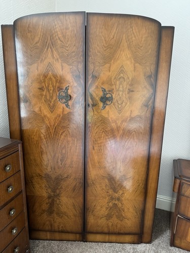 Antique mahogany veneered - mahogany,