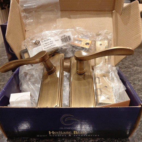 Heritage brass pair - pair, door