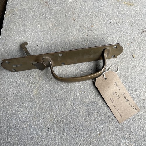 Brass thumb latch door handle - brass,