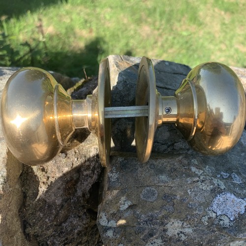 Large brass door knobs handles - brass,